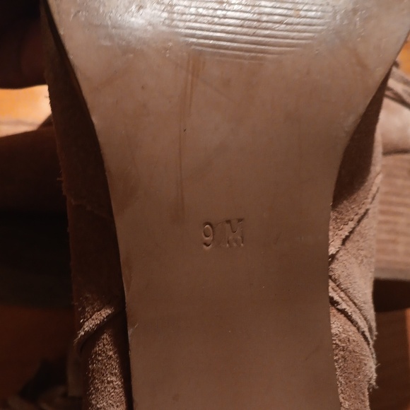 Matisse Brown Suede Ankle Boots Size 9 - Picture 8 of 10